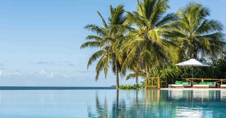 10 Luxury Eco-Friendly Hotels & Their Sustainability Practices